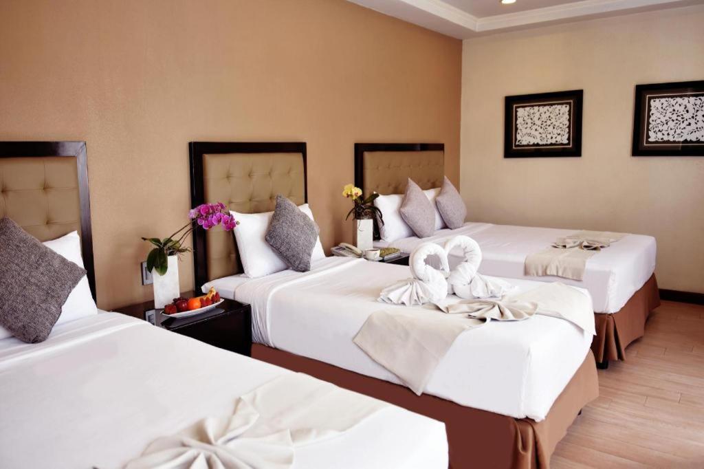 Aura One Hotel Baguio City Zewnętrze zdjęcie