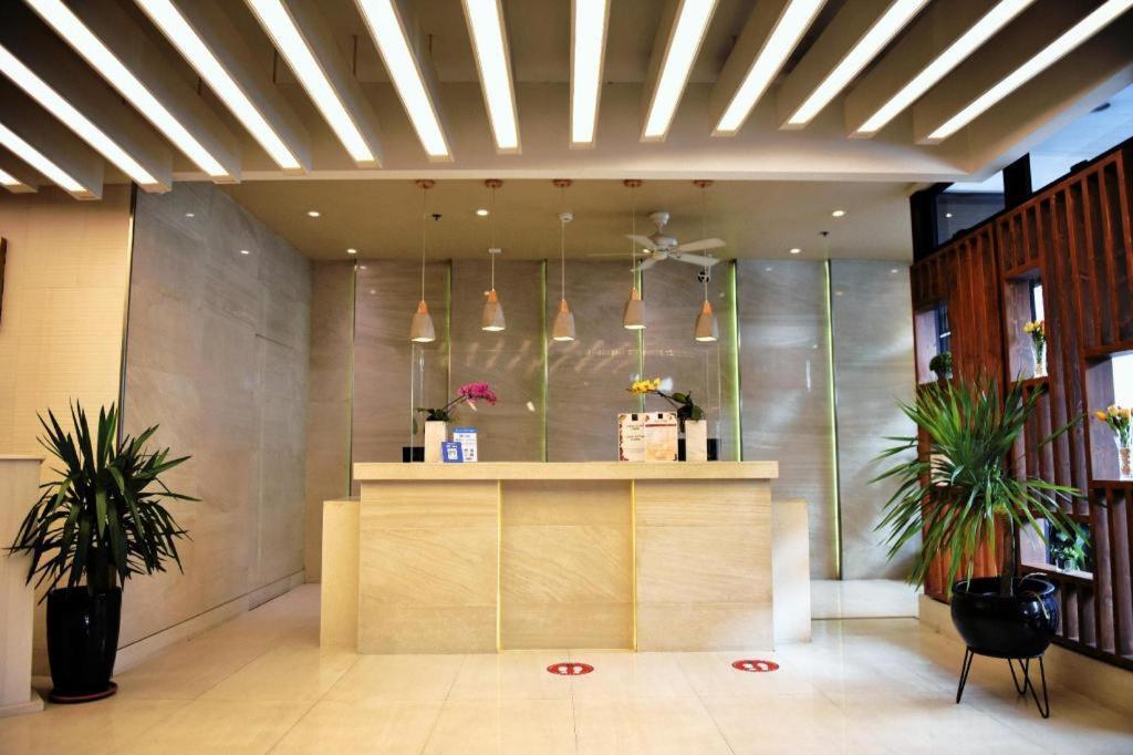 Aura One Hotel Baguio City Zewnętrze zdjęcie